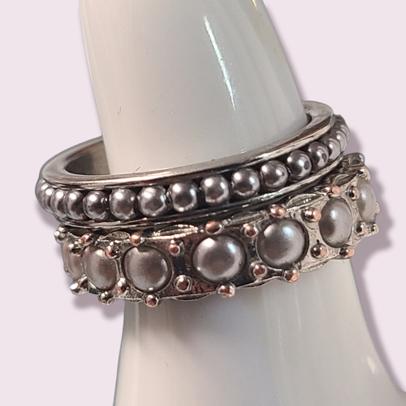 FREE AddOn Banana Republic Ring Set - Picture 1 of 12